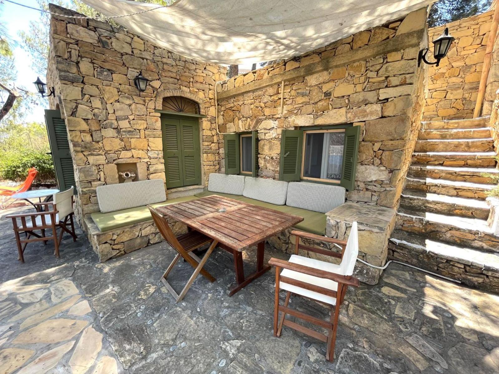 Petrino 2 - Traditional Lerian House Lakí Kültér fotó
